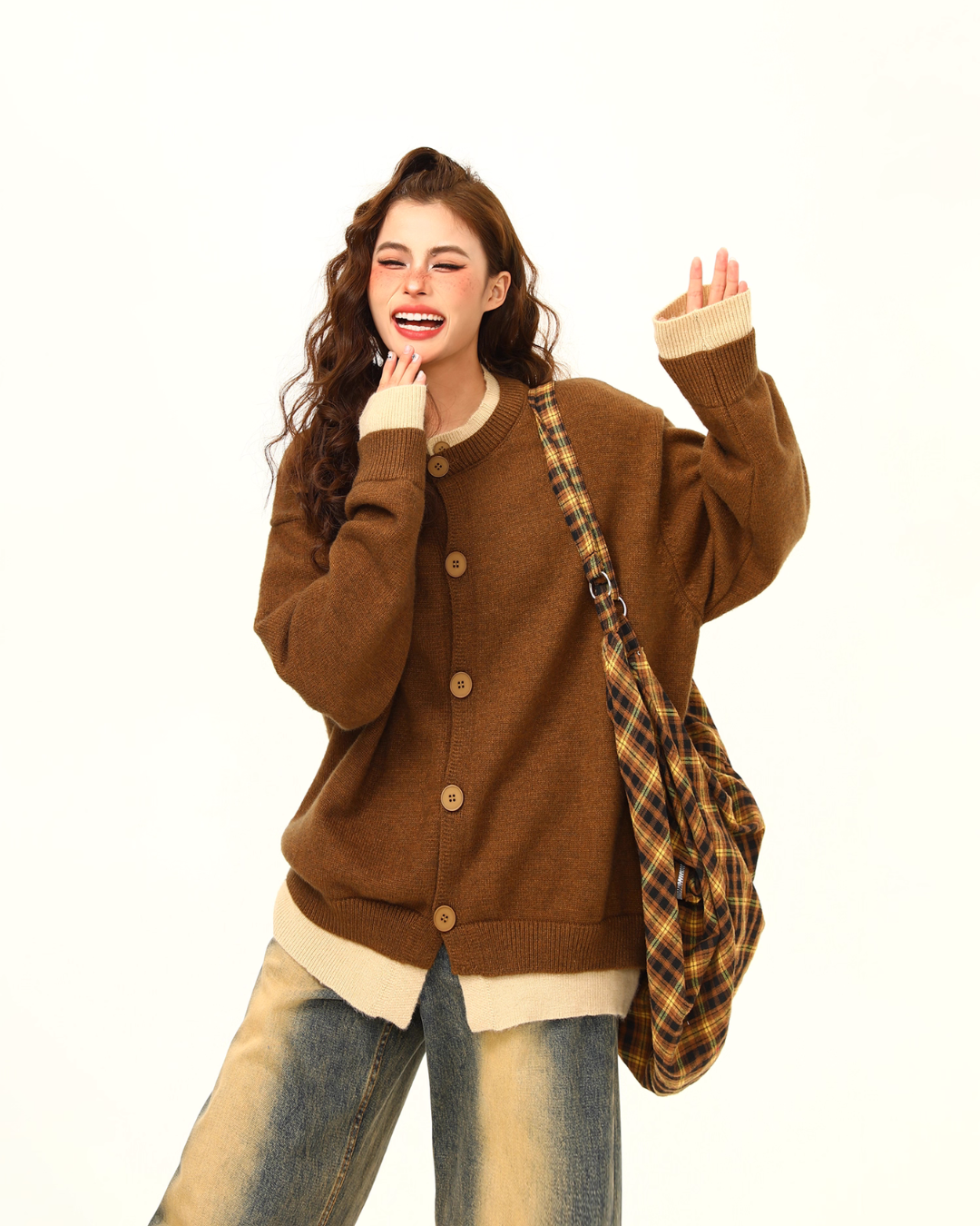 Round Neck Knit Cardigan Round Neck Knit Cardigan