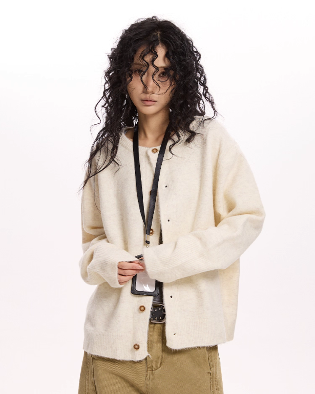 Round Neck Knit Cardigan Round Neck Knit Cardigan