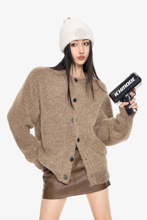 Round Neck Knit Cardigan