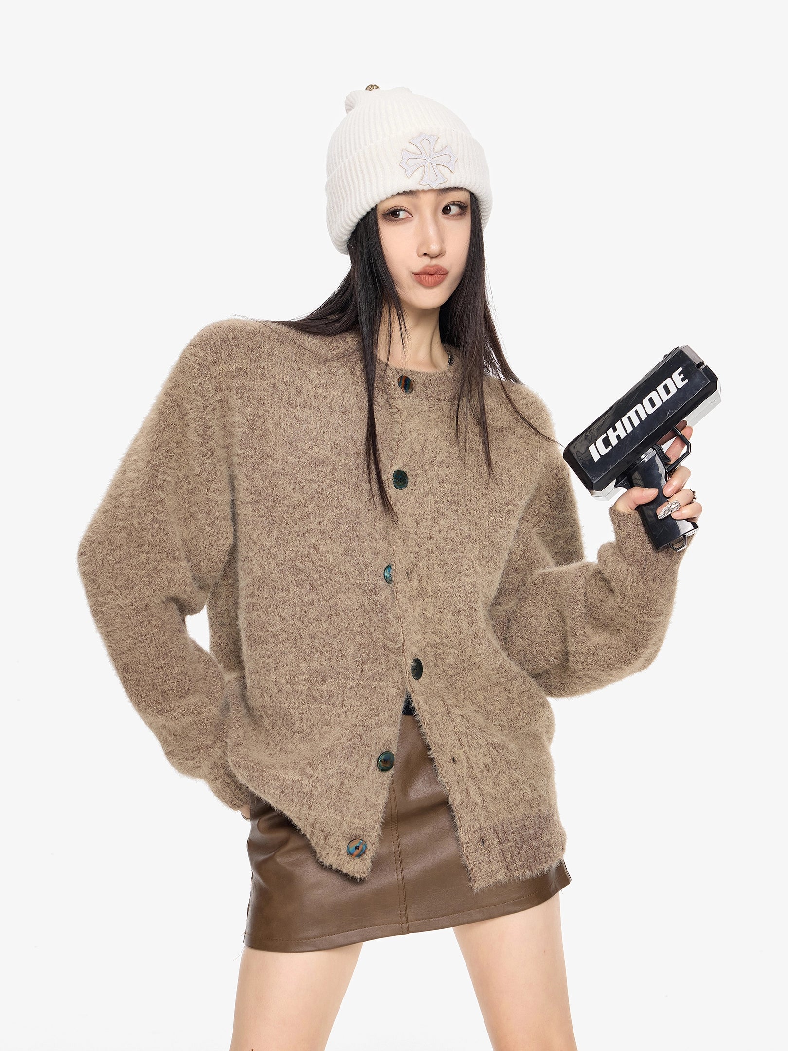 Round Neck Knit Cardigan Round Neck Knit Cardigan