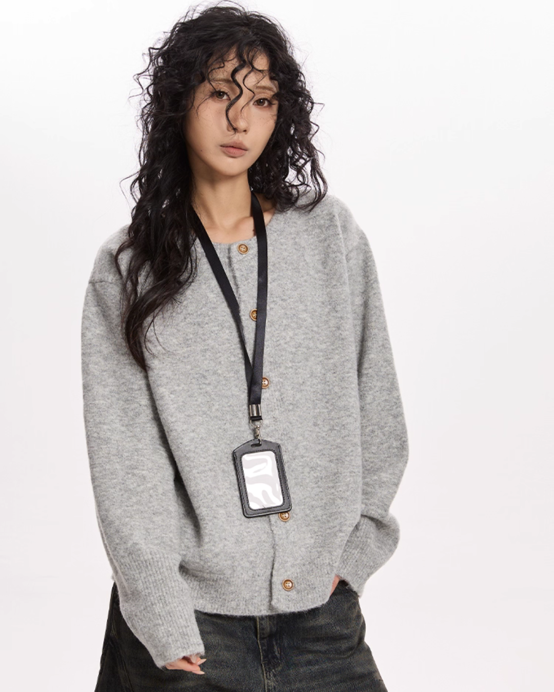 Round Neck Knit Cardigan Round Neck Knit Cardigan