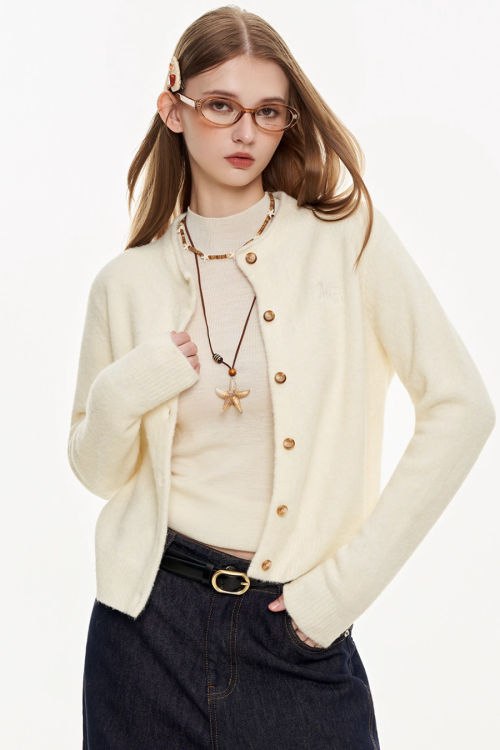 Round Neck Knit Cardigan