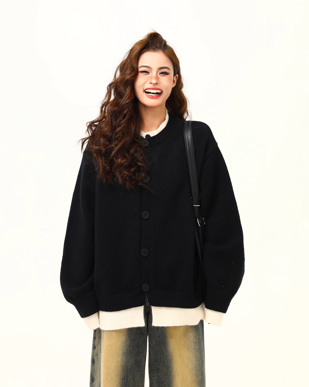 Round Neck Knit Cardigan Round Neck Knit Cardigan