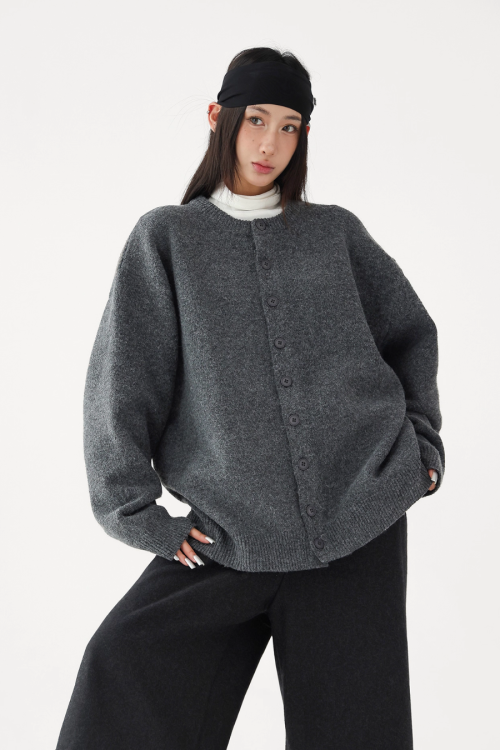 Round-Neck Knit Cardigan