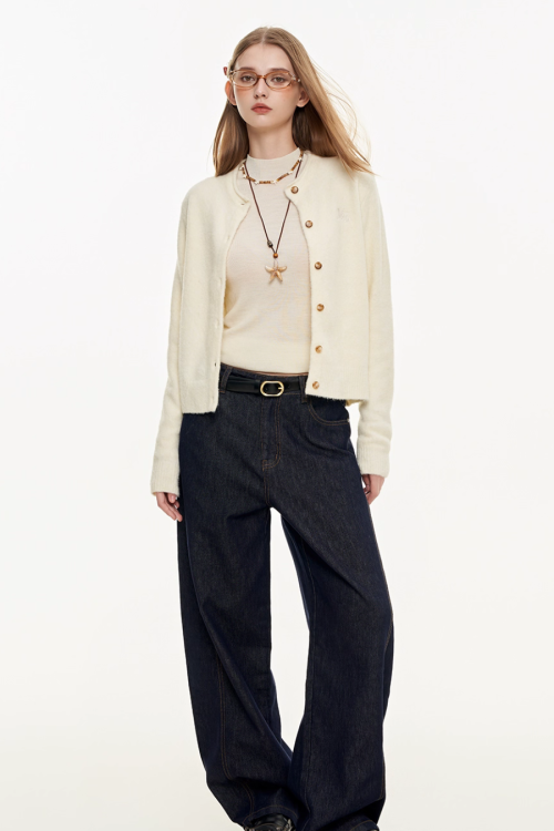 Round Neck Knit Cardigan