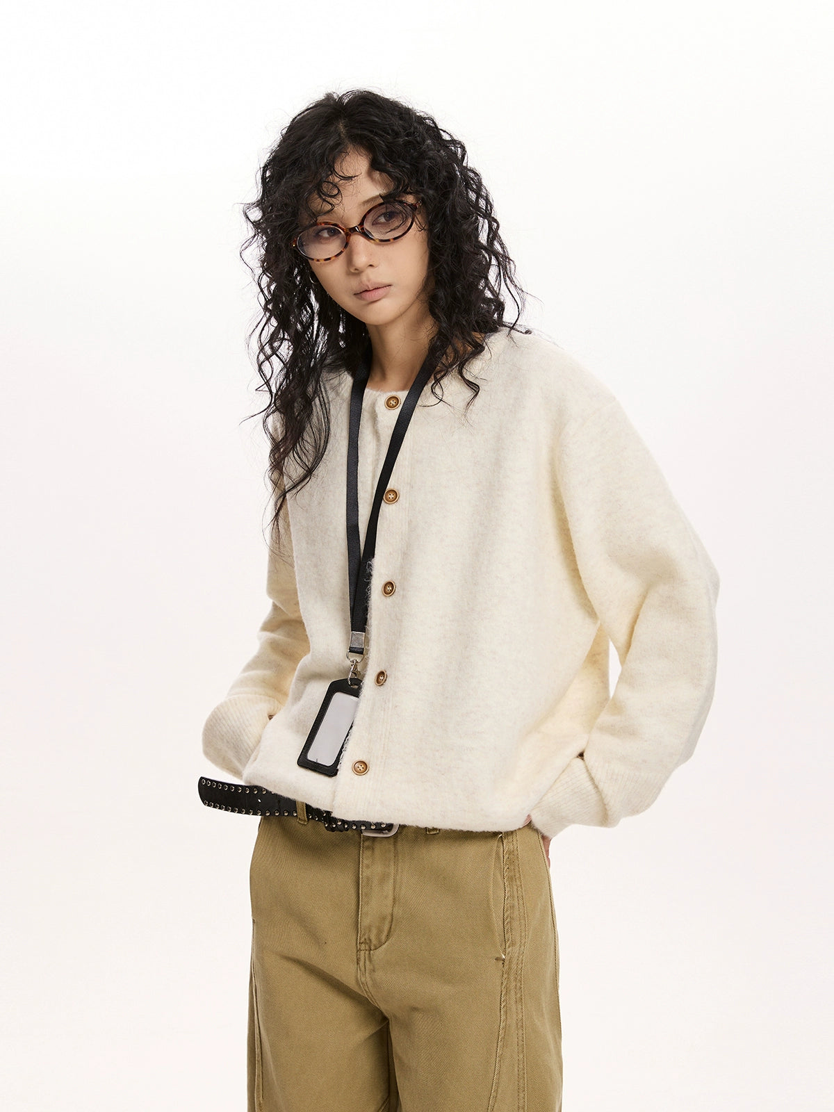 Round Neck Knit Cardigan Round Neck Knit Cardigan