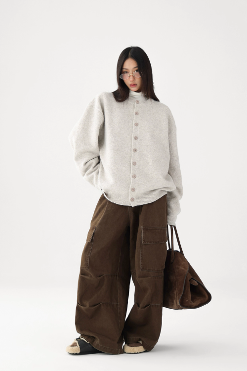 Round-Neck Knit Cardigan