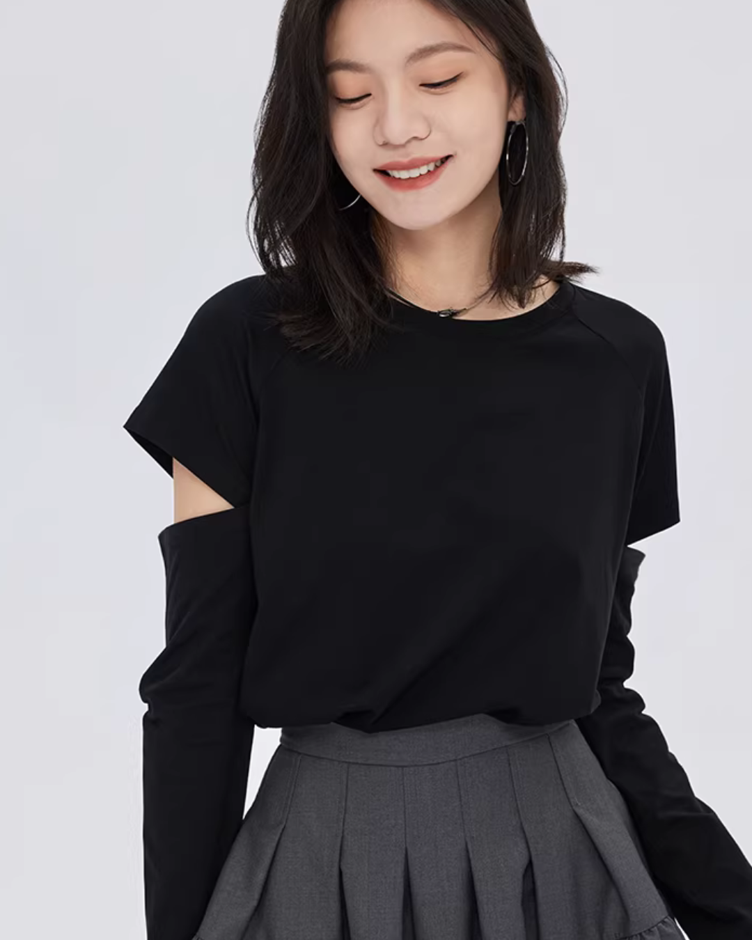 Round Neck Long Sleeve T-Shirt Round Neck Long Sleeve T-Shirt