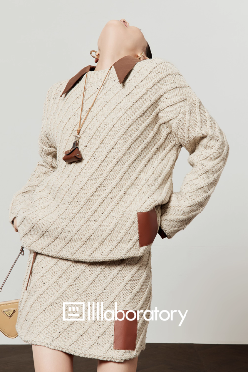 Round Neck Loose Knit / Slim Fit Skirt