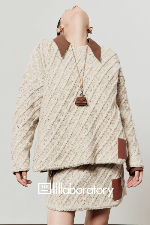 Round Neck Loose Knit / Slim Fit Skirt