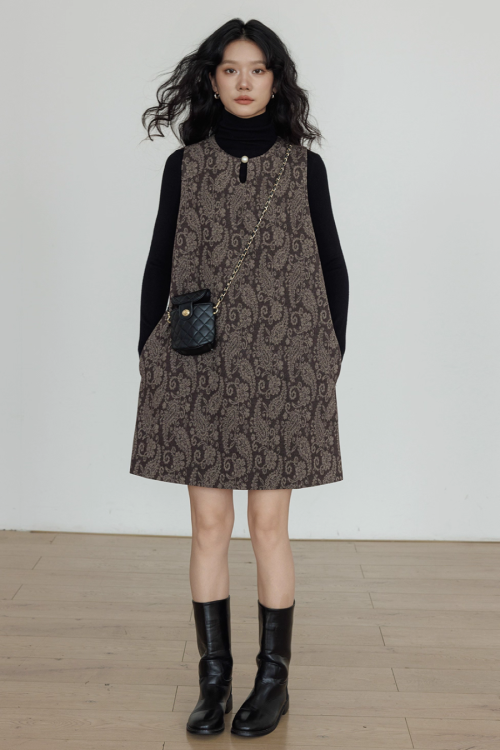 Round Neck Paisley Vest Dress
