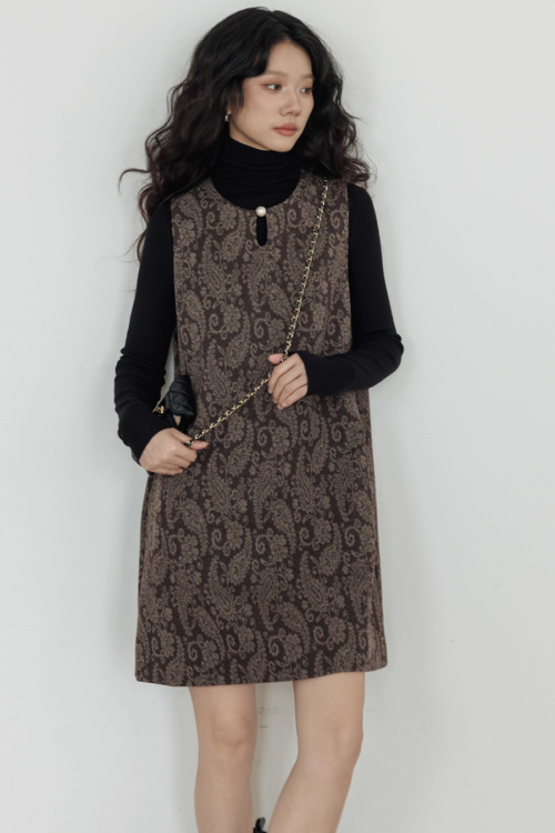 Round Neck Paisley Vest Dress