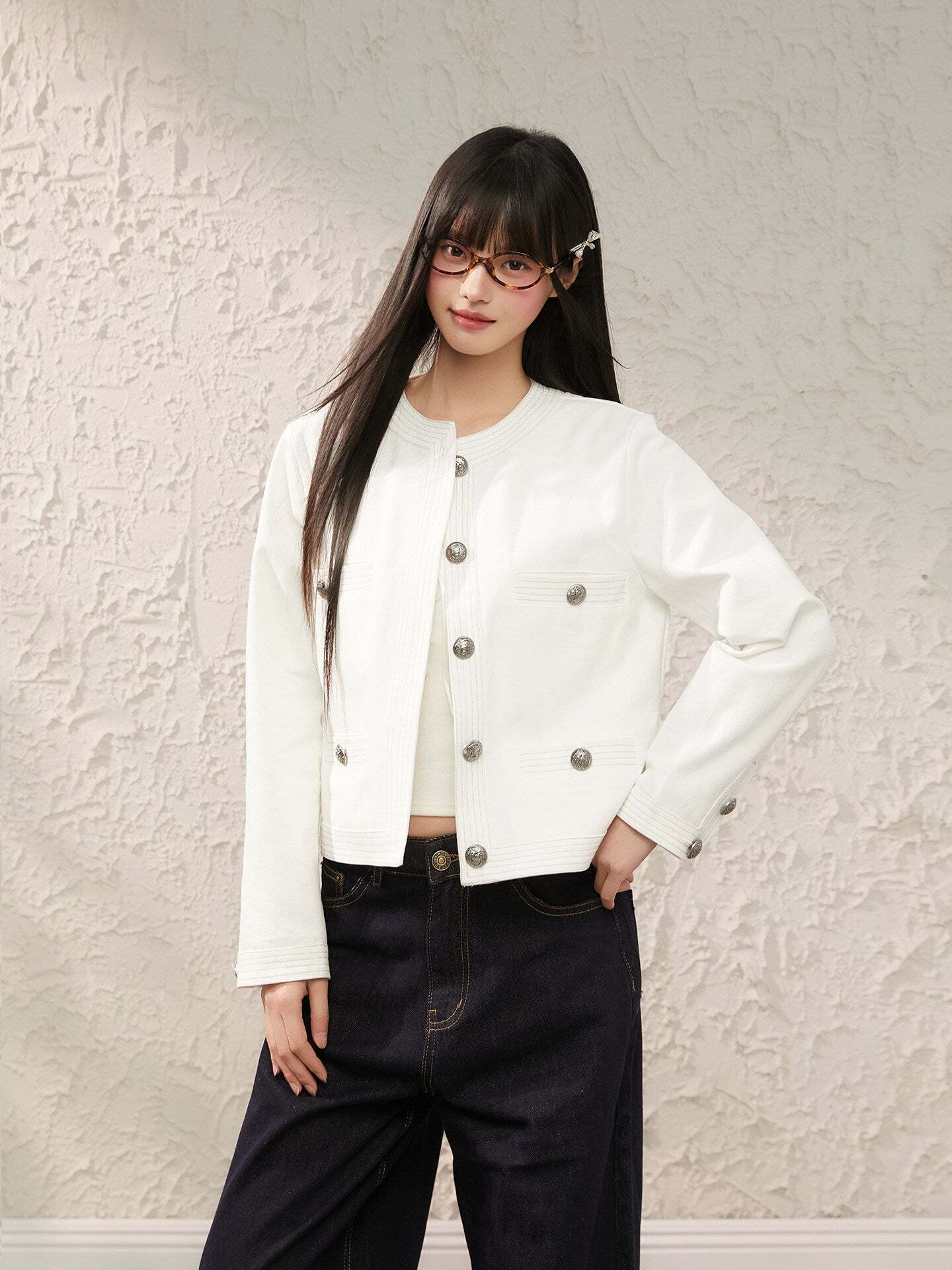 Round Neck Short Jacket Round Neck Short Jacket