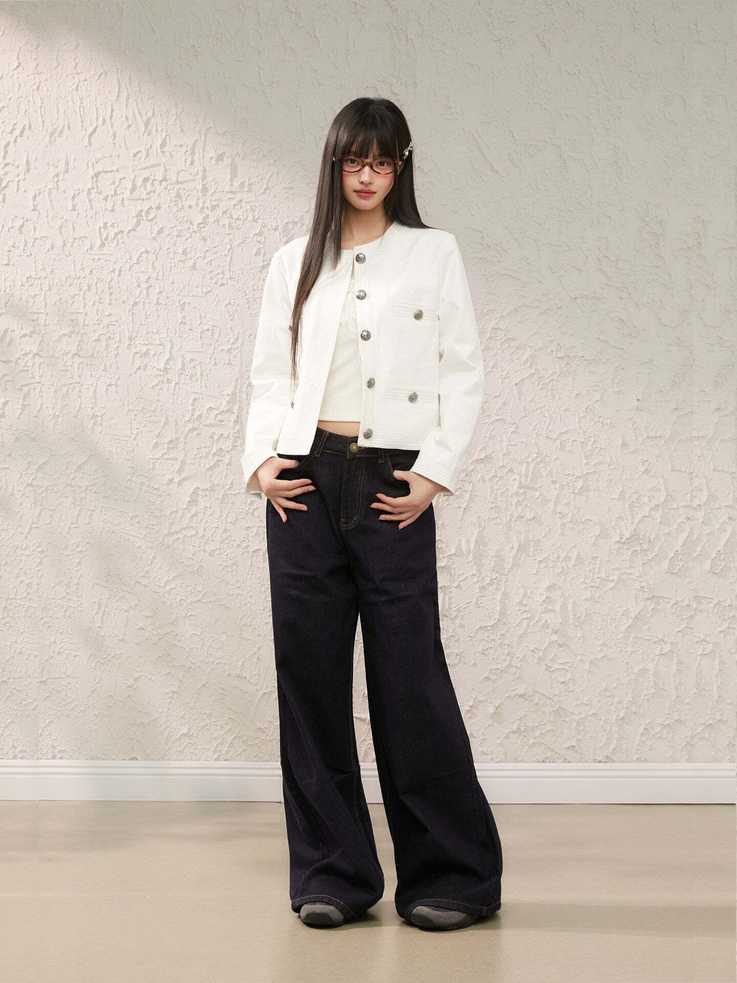 Round Neck Short Jacket Round Neck Short Jacket