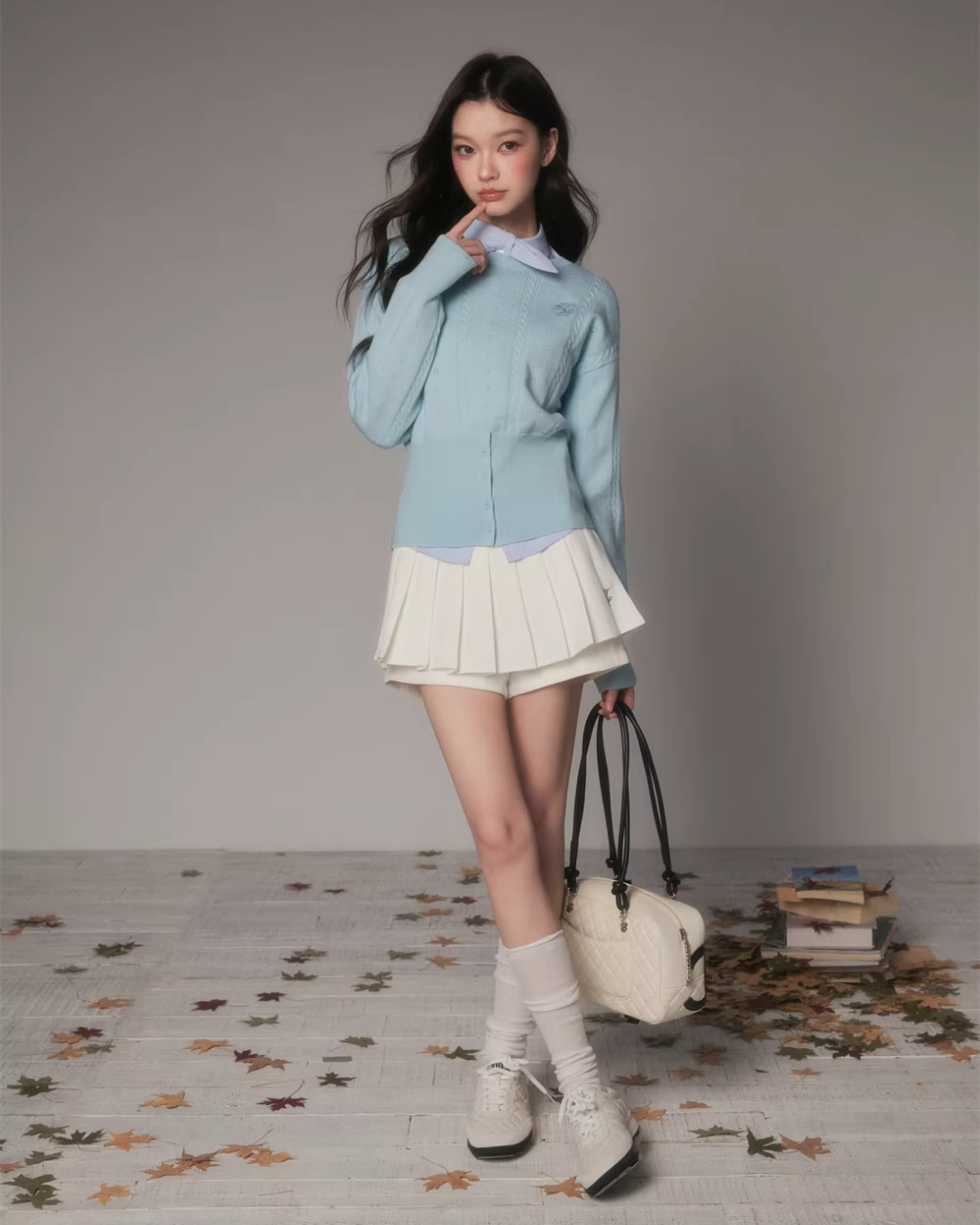 Round Neck Sweater Round Neck Sweater