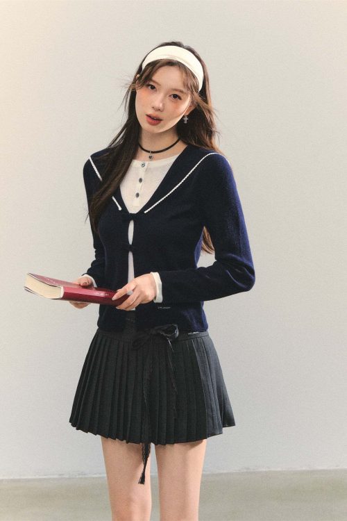 Sailor Collar Layered-Style Top