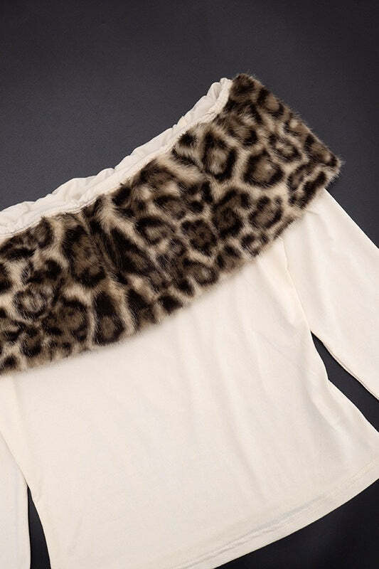 Sexy Asymmetric Fuzzy Off Shoulder Long Sleeve Tee Sexy Asymmetric Fuzzy Off Shoulder Long Sleeve Tee