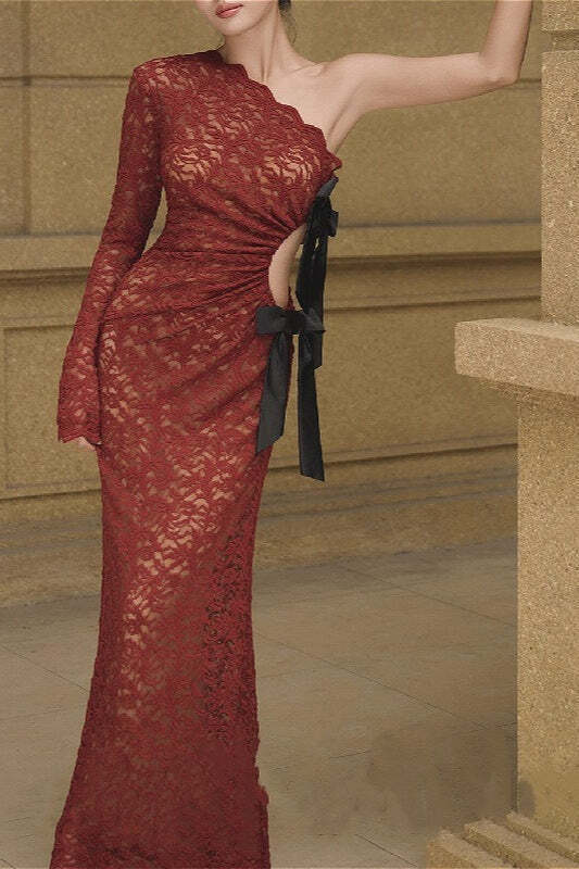 Sexy Lace One-Shoulder Bow Maxi Dress Sexy Lace One-Shoulder Bow Maxi Dress
