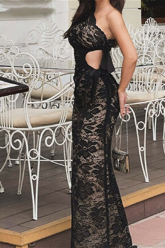 Sexy Lace One-Shoulder Bow Maxi Dress Sexy Lace One-Shoulder Bow Maxi Dress