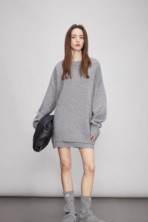 Sheep Wool Pullover Knit Top / Waist Short Skirt