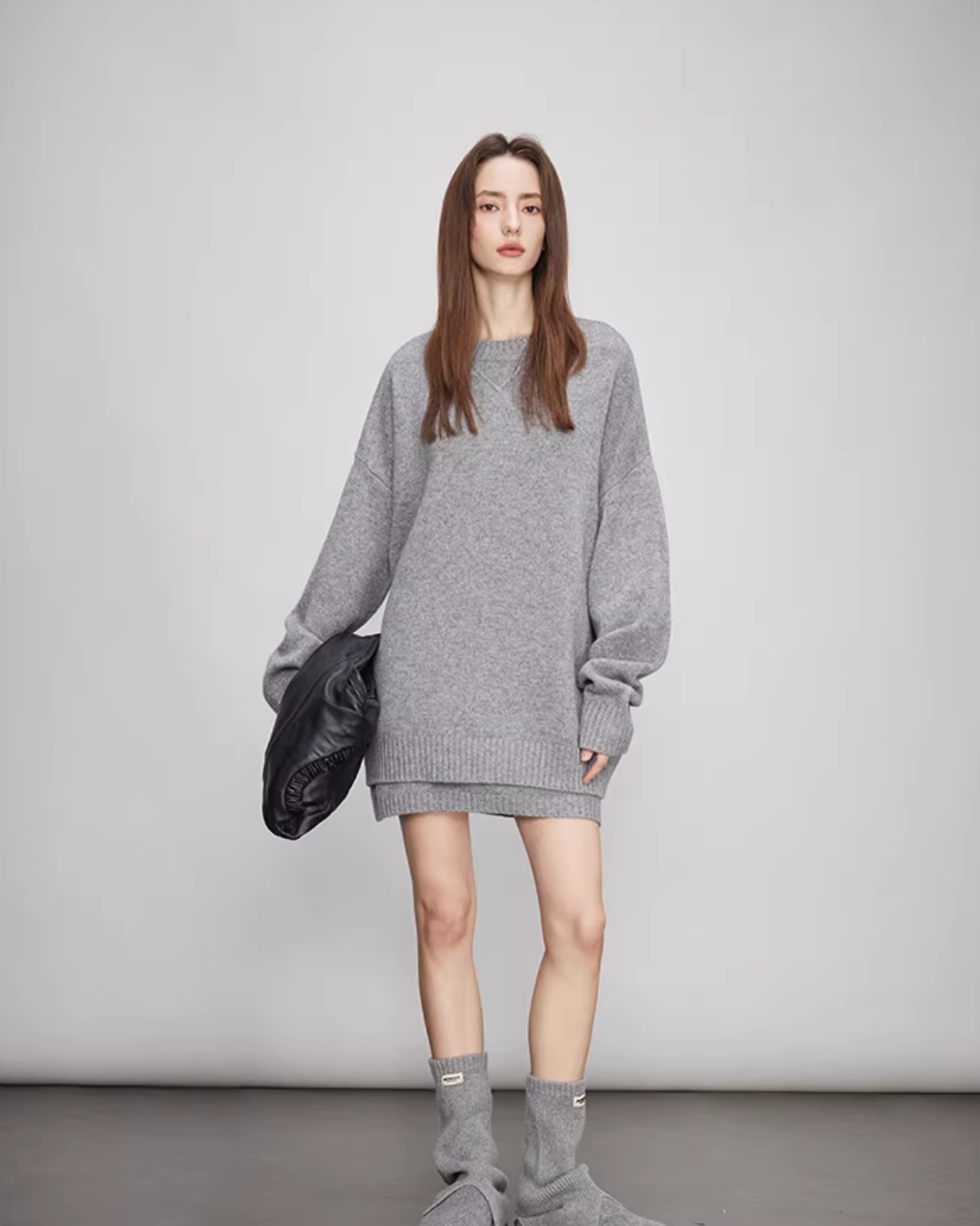 Sheep Wool Pullover Knit Top / Waist Short Skirt Sheep Wool Pullover Knit Top / Waist Short Skirt
