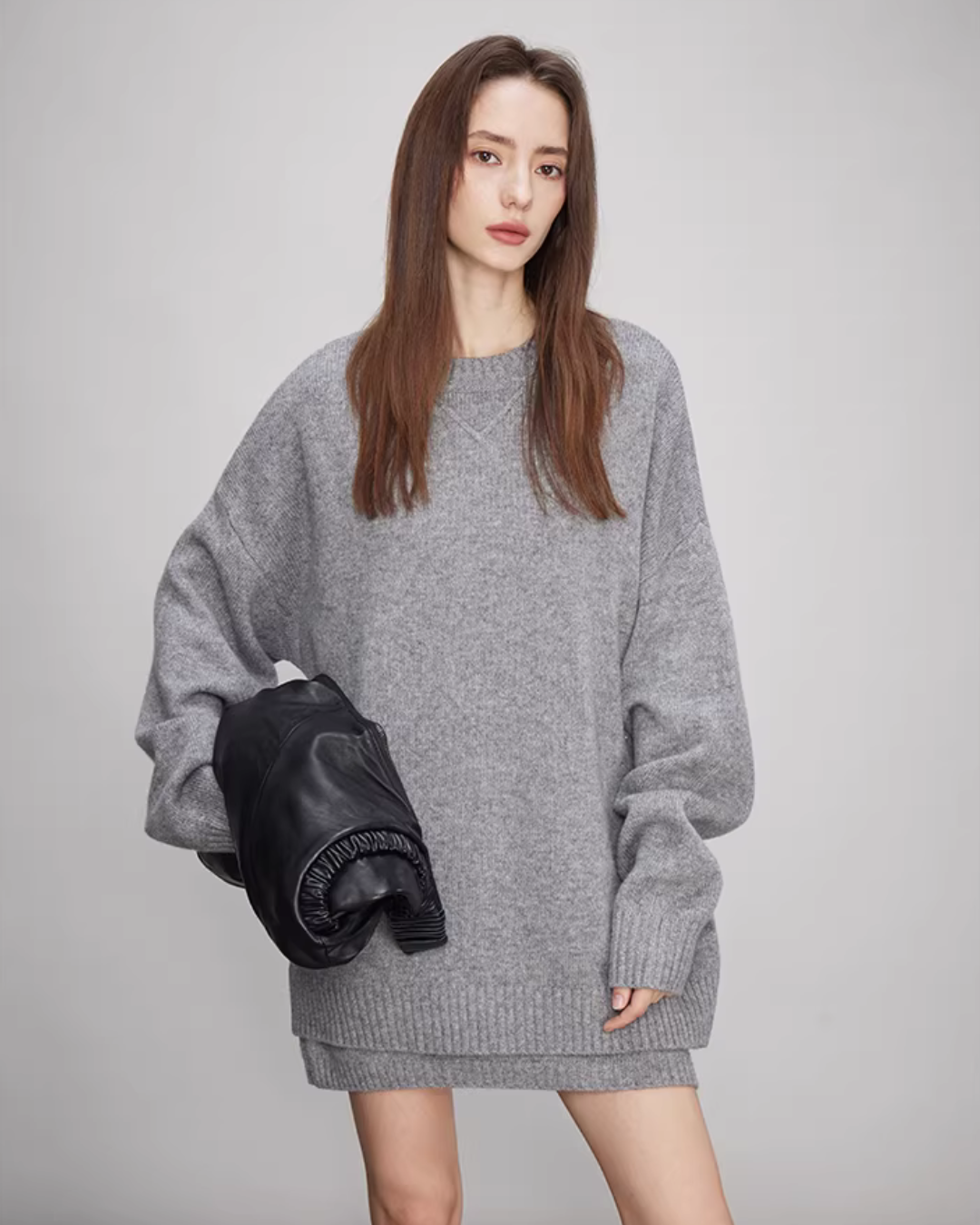 Sheep Wool Pullover Knit Top / Waist Short Skirt Sheep Wool Pullover Knit Top / Waist Short Skirt