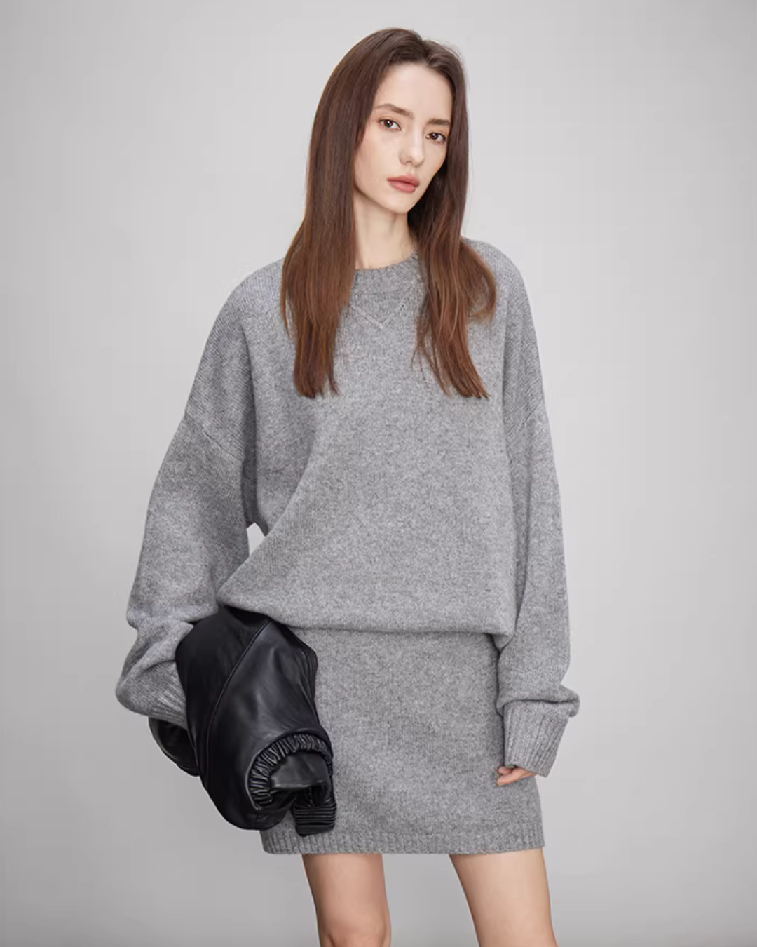 Sheep Wool Pullover Knit Top / Waist Short Skirt Sheep Wool Pullover Knit Top / Waist Short Skirt