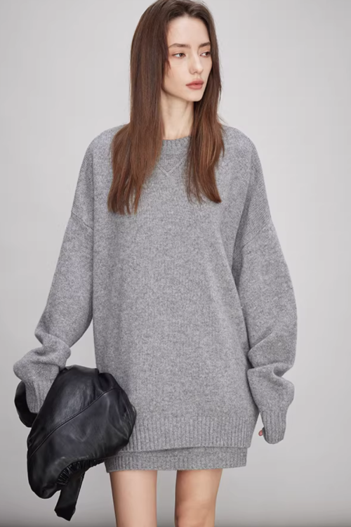 Sheep Wool Pullover Knit Top / Waist Short Skirt