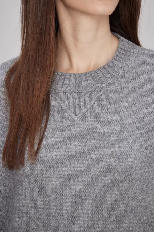 Sheep Wool Pullover Knit Top / Waist Short Skirt