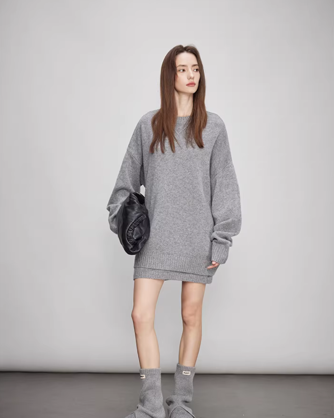 Sheep Wool Pullover Knit Top / Waist Short Skirt Sheep Wool Pullover Knit Top / Waist Short Skirt