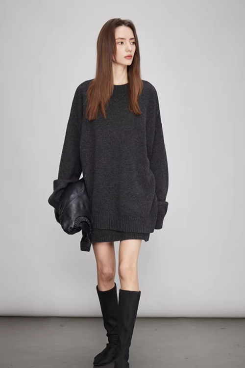 Sheep Wool Pullover Knit Top / Waist Short Skirt