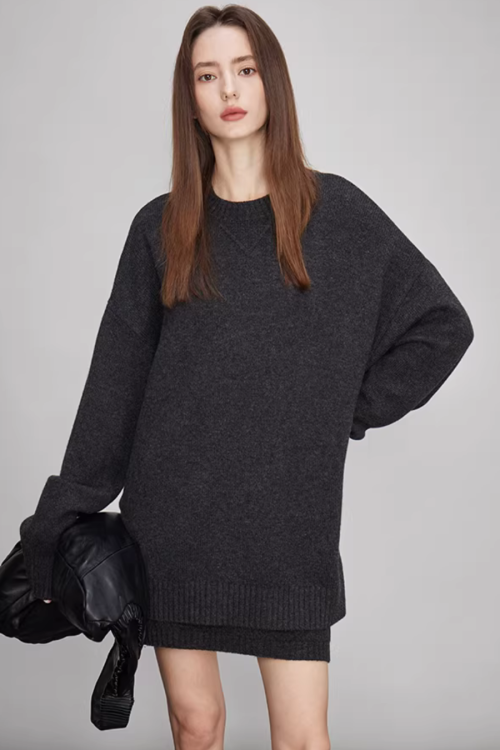 Sheep Wool Pullover Knit Top / Waist Short Skirt