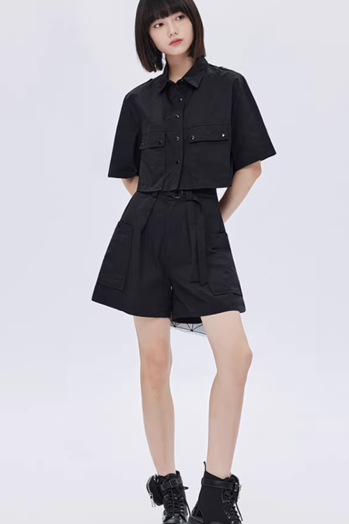 Short Short-Sleeve Shirt