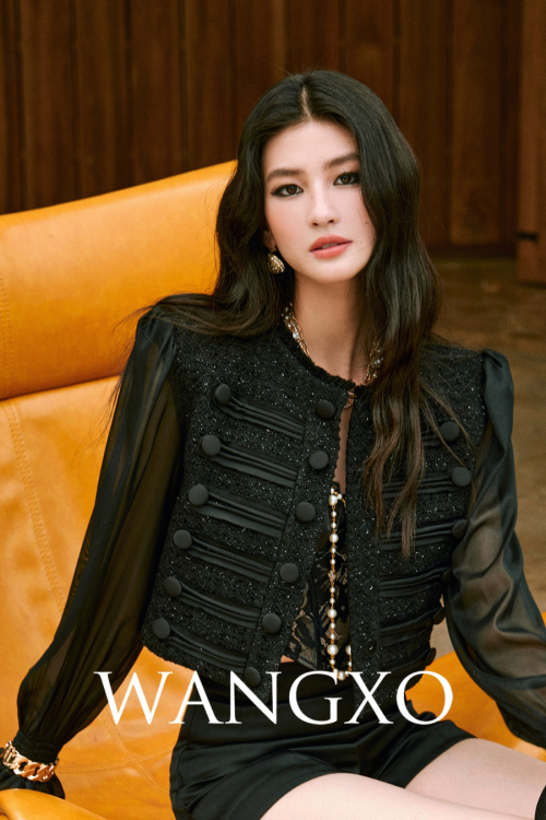 Short Trumpet Sleeve Jacket