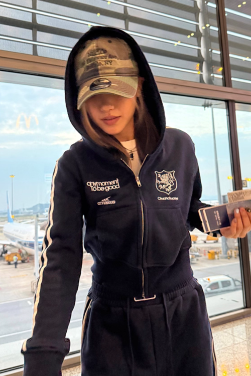 Sideline Cropped Zip Hoodie