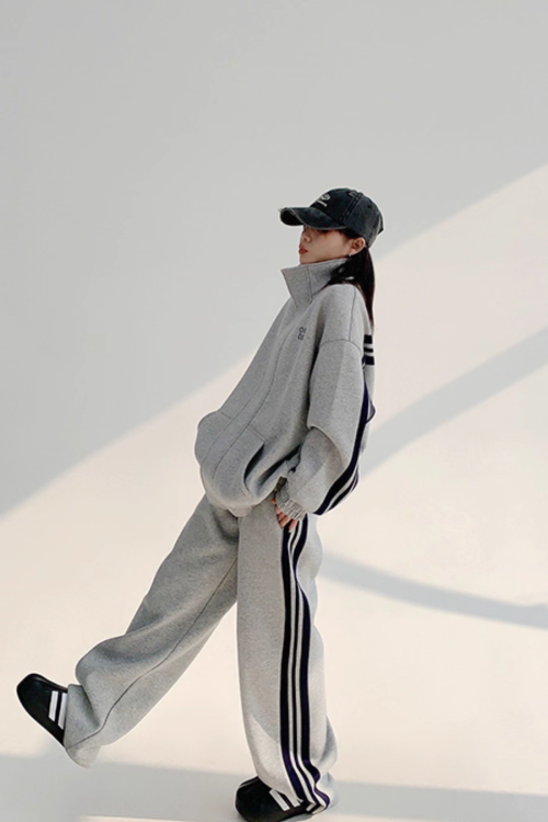 Sideline Stand Neck Jacket / Loose Pants