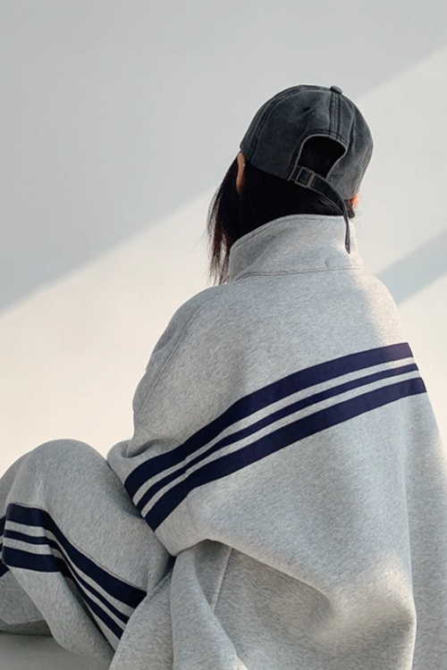 Sideline Stand Neck Jacket / Loose Pants