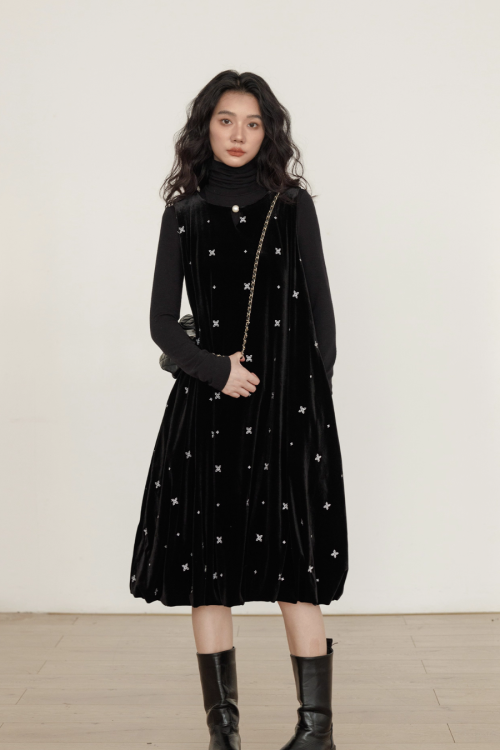 Sleeveless Velour Elegant Dress