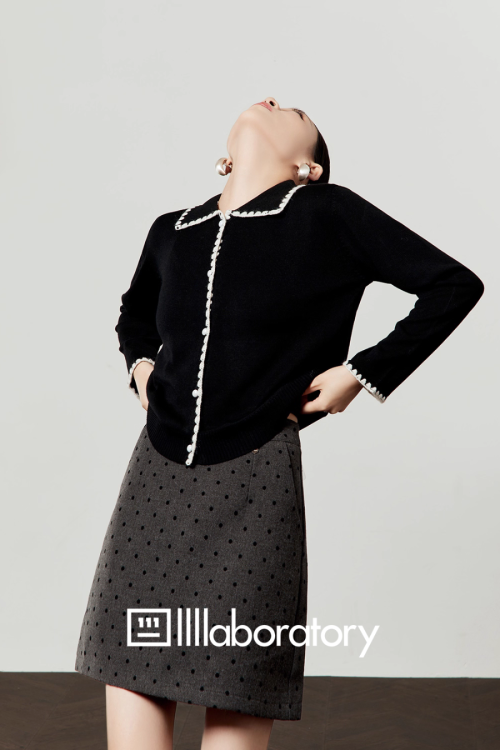 Slim Fit Knit Cardigan / Polka Dot Mini Skirt