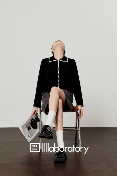 Slim Fit Knit Cardigan / Polka Dot Mini Skirt