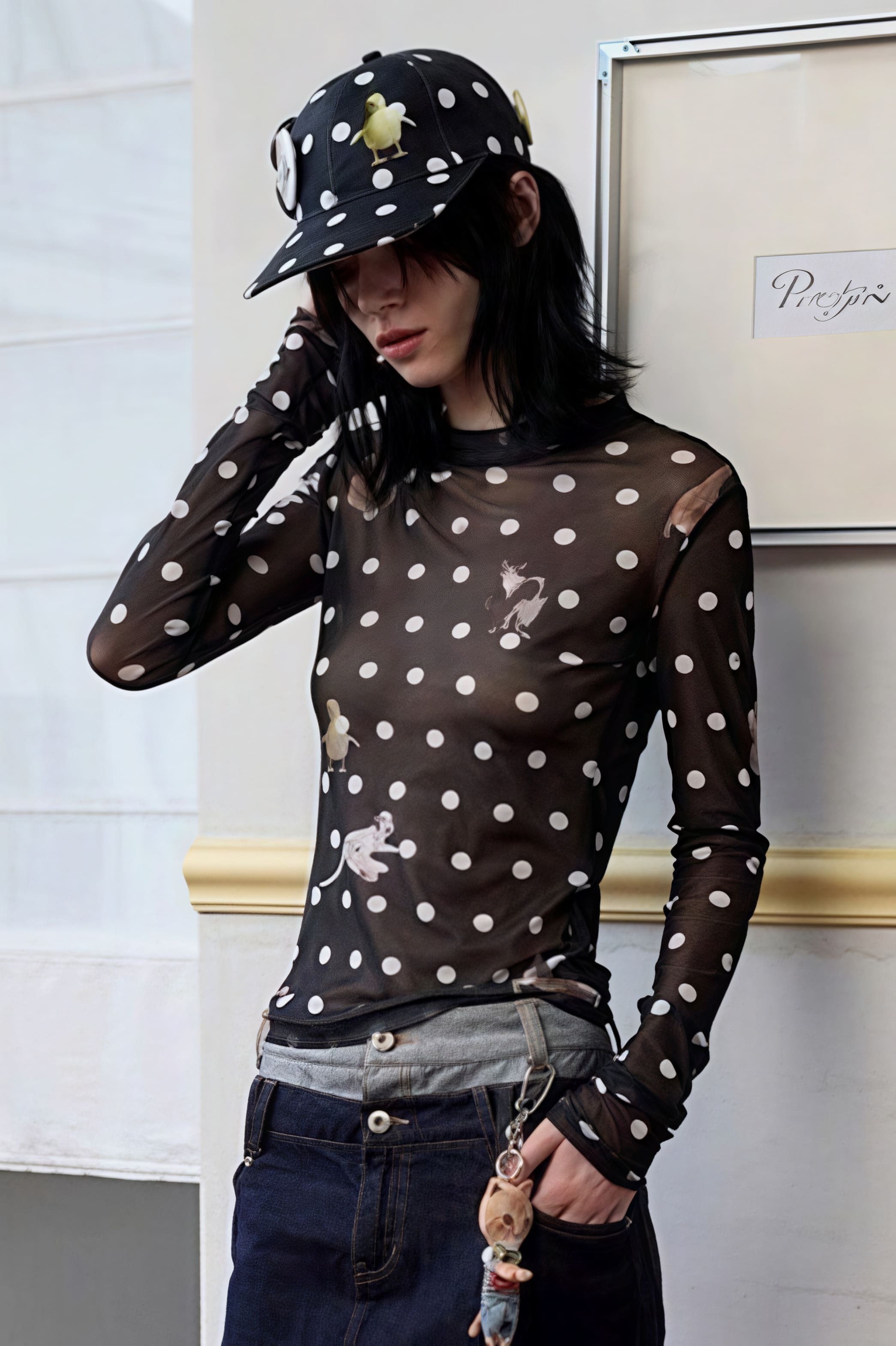 Slim Fit Short Length Animal Print Blouse Slim Fit Short Length Animal Print Blouse