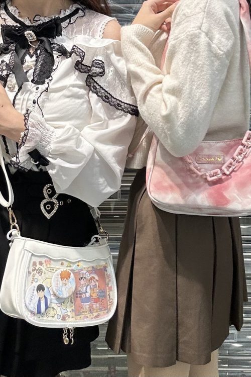 Small Convertible Ita Bag with Clear Window for Pin Display