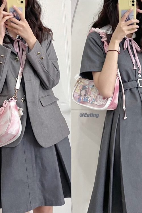 Small Convertible Ita Bag with Clear Window for Pin Display