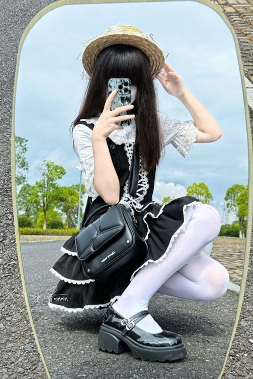 Small Ita Shoulder Bag