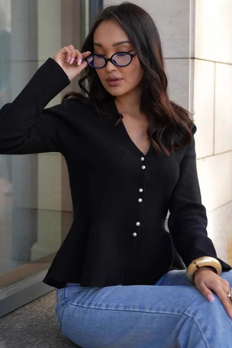 Solid Fitted Ruffled Hem Long Sleeve Knit Cardigan