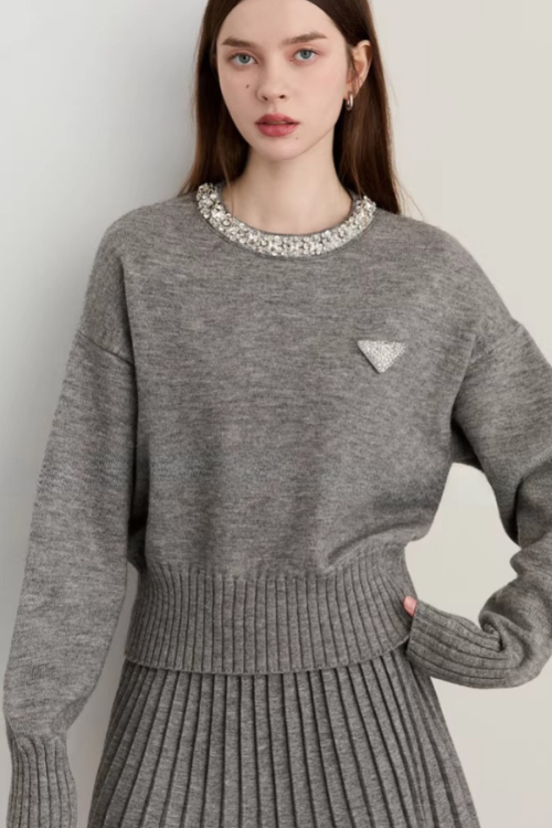 Sparkling Collar Knit Top / Knit Pleated Skirt