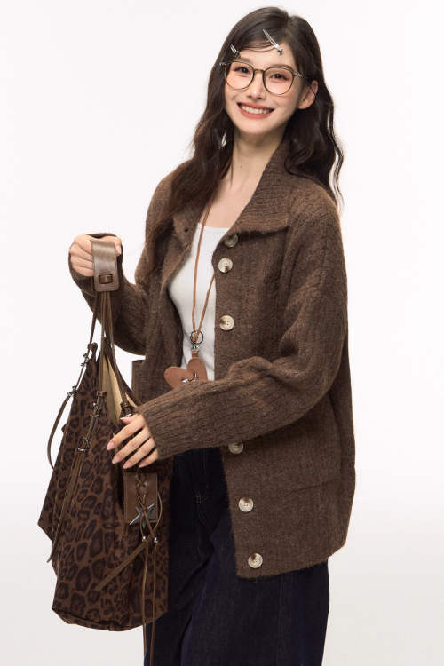 Stand Collar Knit Cardigan / Wide Denim Pants