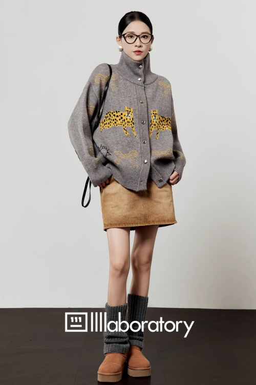 Stand Collar Tiger Knit Top / Mini Skirt