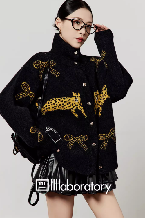 Stand Collar Tiger Knit Top / Mini Skirt