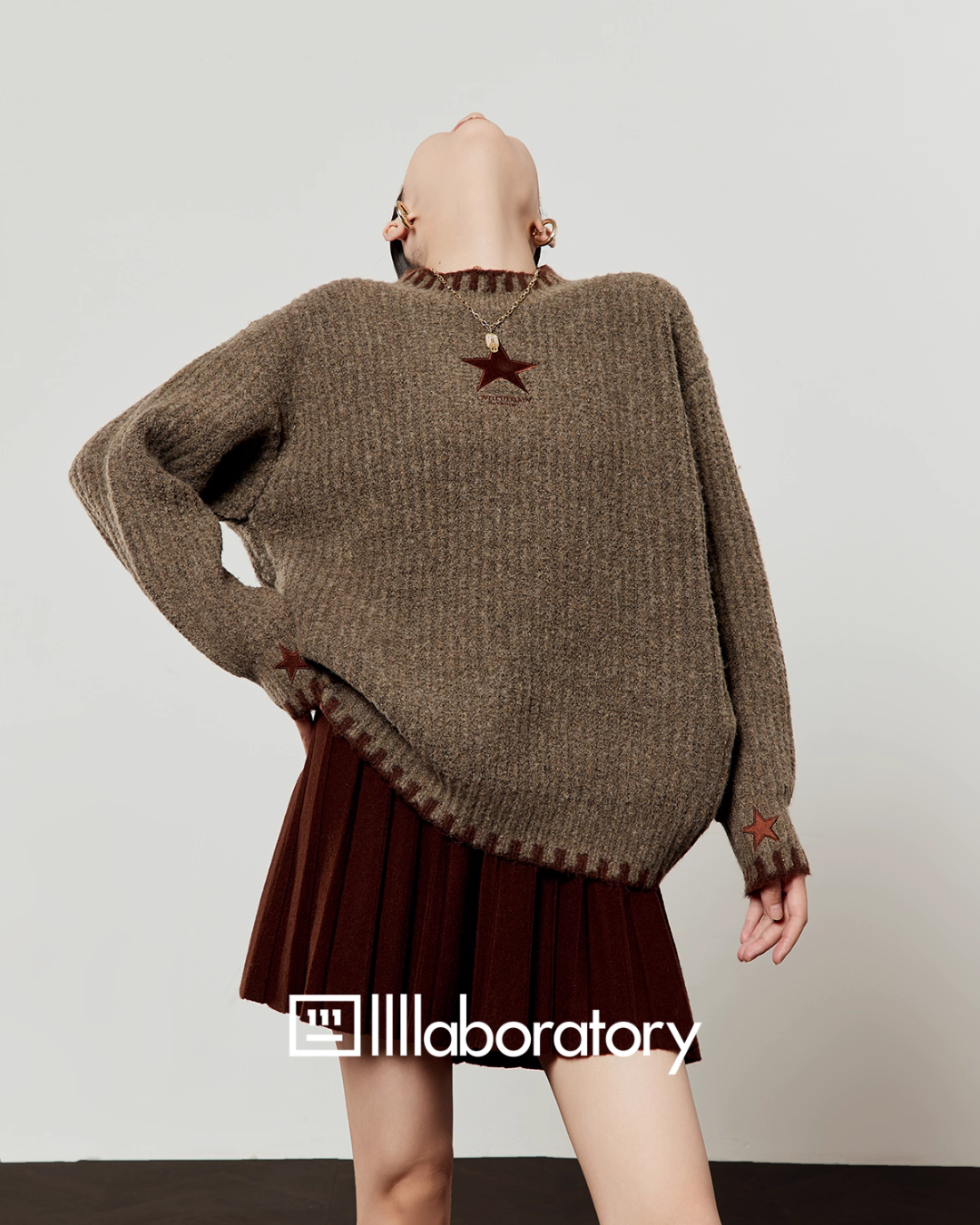 Star Logo Mock Neck Top / Pleated Skirt Star Logo Mock Neck Top / Pleated Skirt